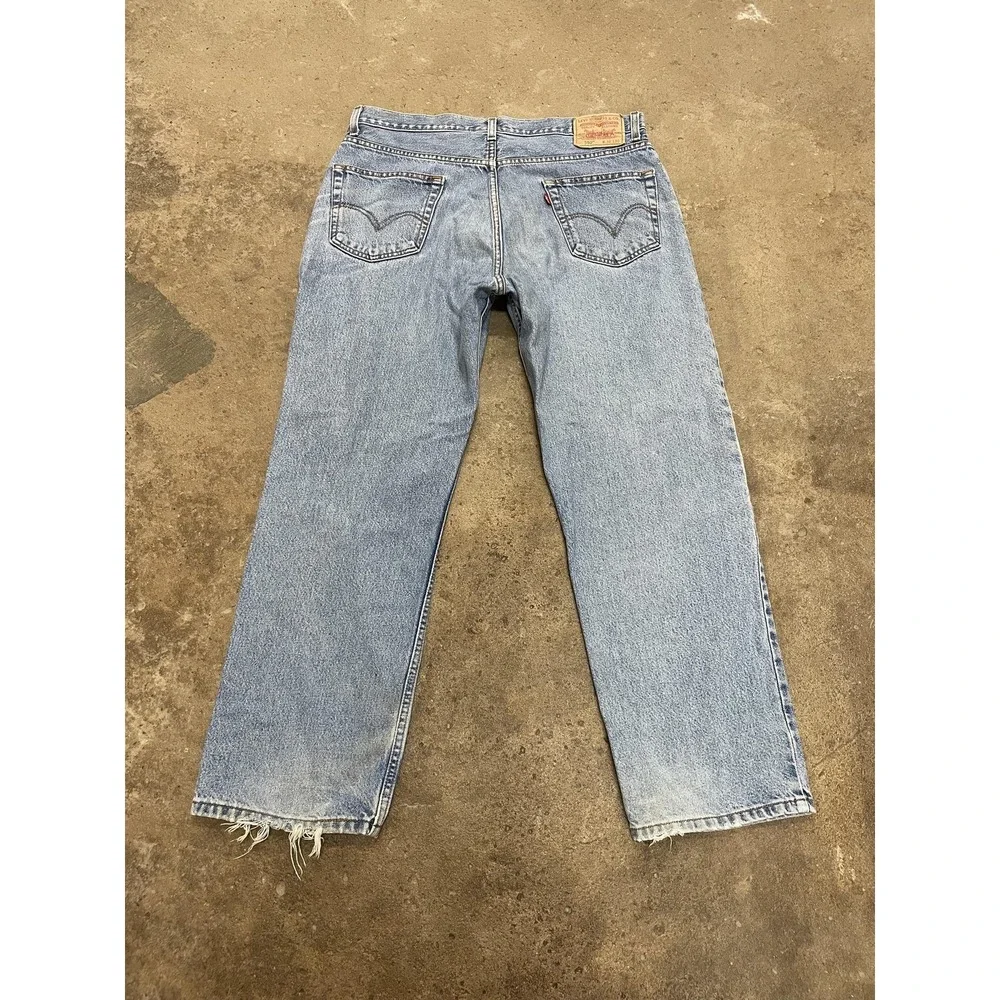 Levis 550‎ Jeans Mens 36x30 Light Wash Blue Relaxed Tapered Zip Fly Distressed